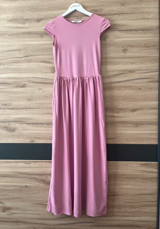 NA-KD maxi šaty růžové