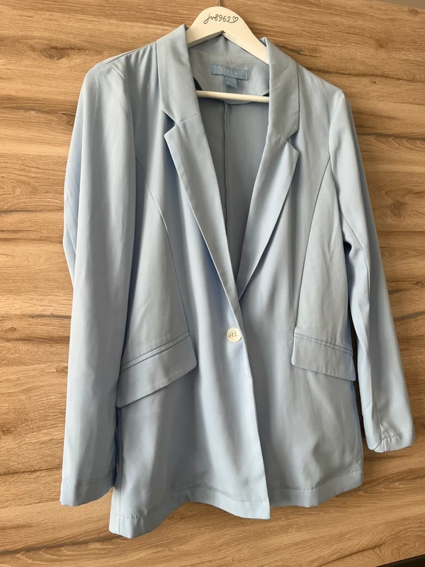 Amisu blazer světle modrý — detail