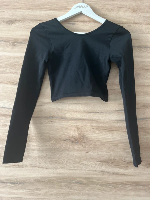 Cotton On sportovní crop top