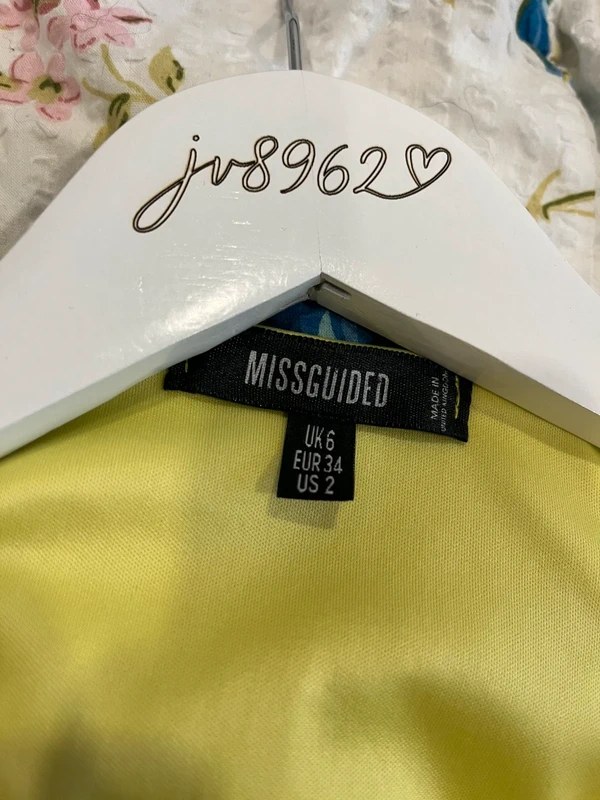 Missguided korzetové mini šaty — fotka 4