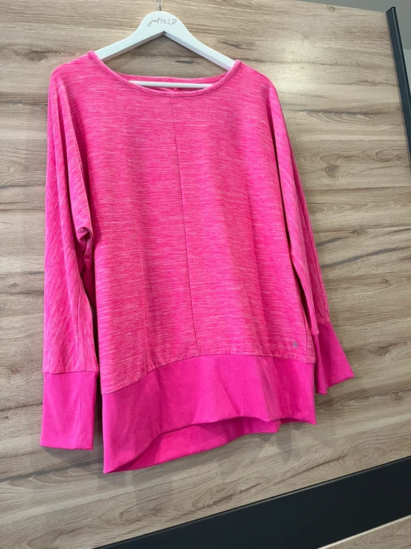 Tchibo sportovní oversize top — fotka 3