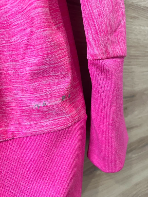 Tchibo sportovní oversize top — fotka 5