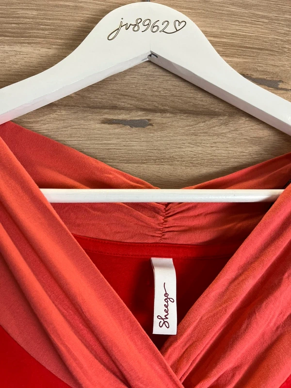 Červené šaty Sheego — fotka 4