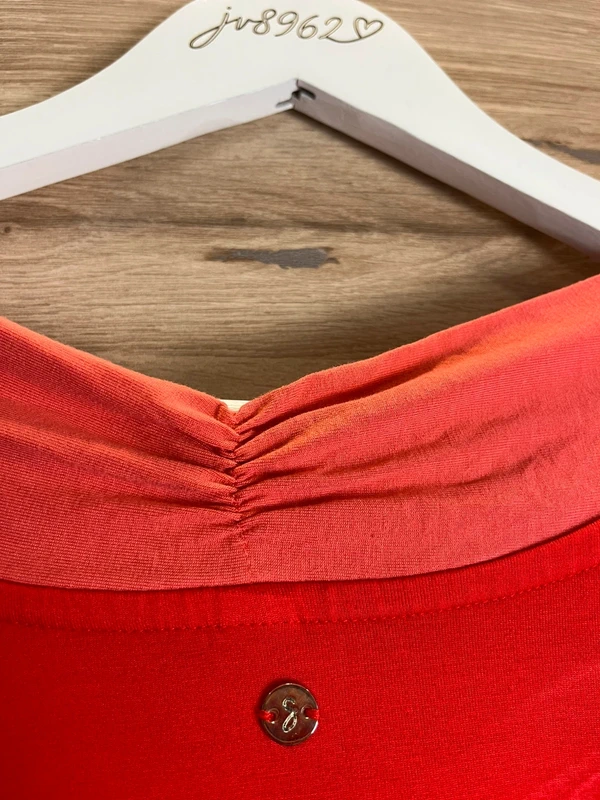 Červené šaty Sheego — fotka 5