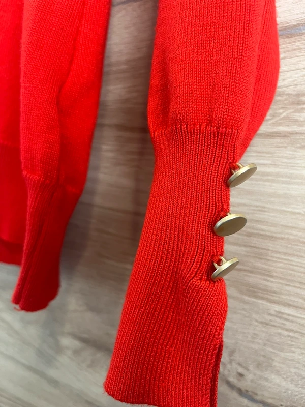 Tchibo svetřík červený — fotka 3