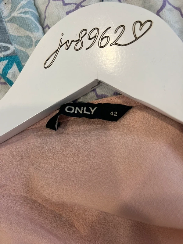 Only šaty — fotka 4