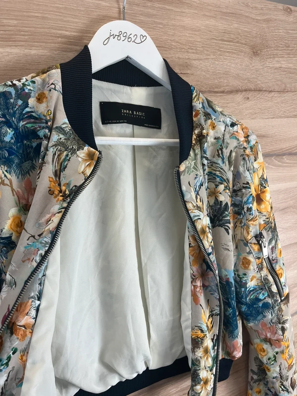 Zara Basic bomber — fotka 3