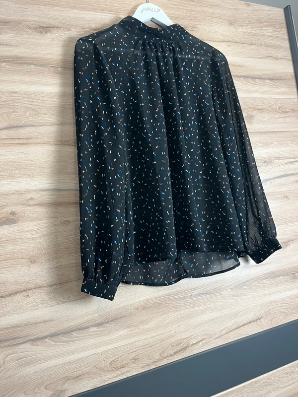 Lehká průsvitná halenka Kapalua — fotka 2