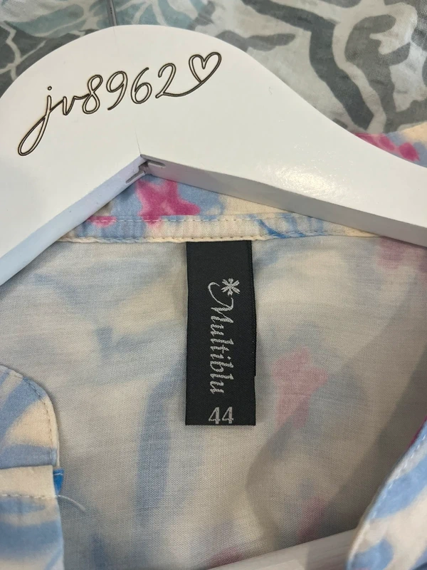 Lehká halenka s krátkým rukávem — fotka 5