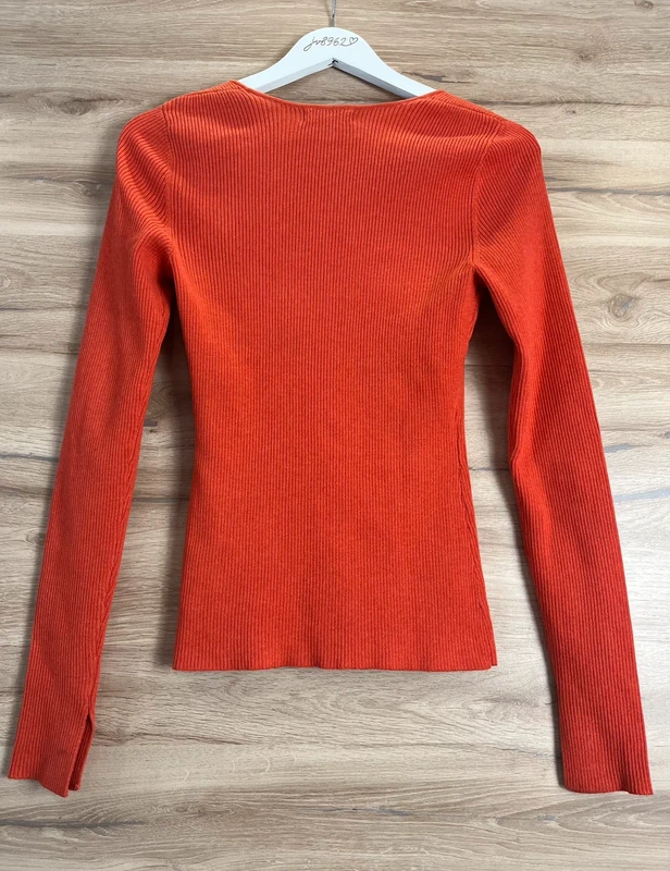 Žebrovaný top H&M — fotka 2