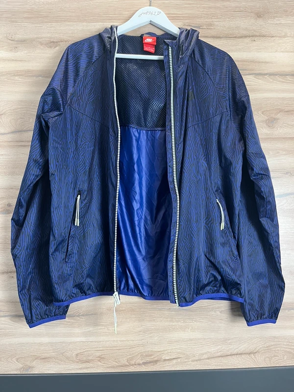 Nike lehká bunda — fotka 4