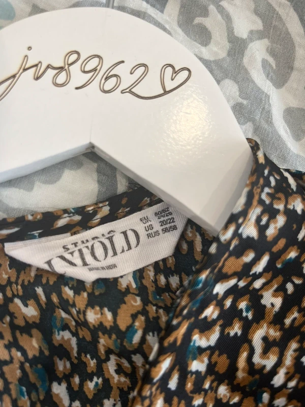 Studio Untold dlouhé šaty — fotka 5