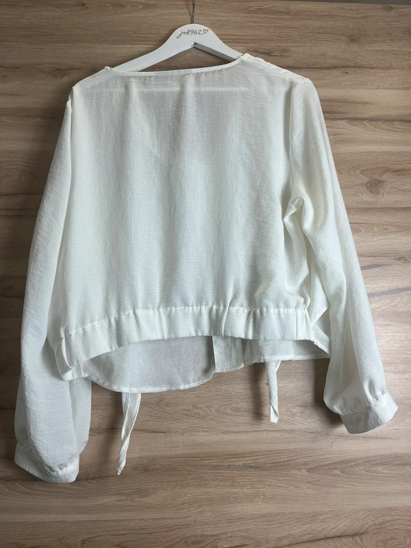 Bílá halenka Clockhouse — fotka 4