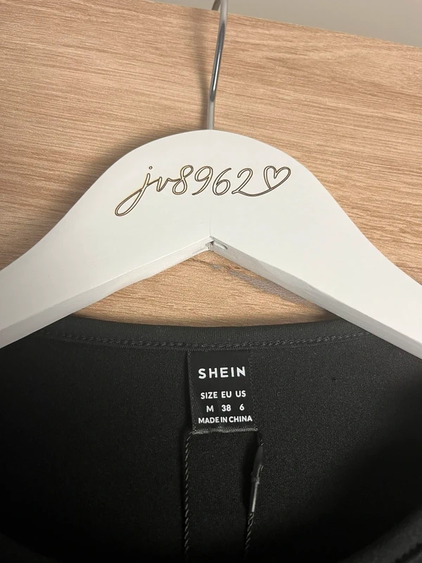 Shein Bae – černé body s dlouhým rukávem — fotka 3