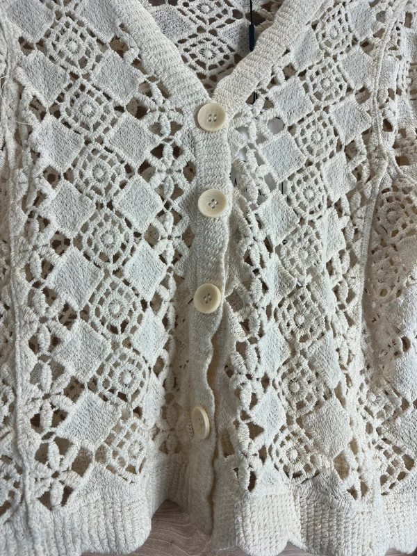 Háčkovaný cardigan Amo & Roma — fotka 2