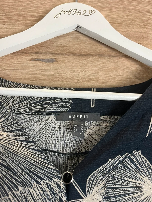 Halenka Esprit — fotka 4