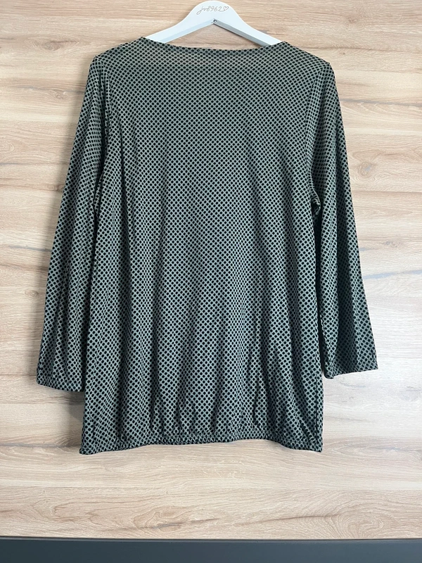 OPUS – puntíkovaná halenka — fotka 4