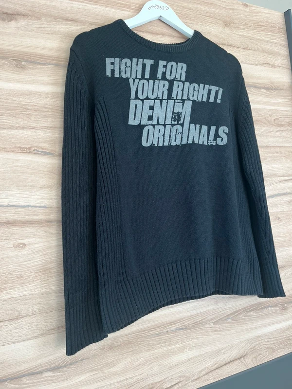 Černý pánský svetr Fishbone s výrazným nápisem — fotka 2