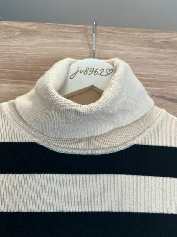 Amisu pruhovaný rolákový svetr — fotka 3