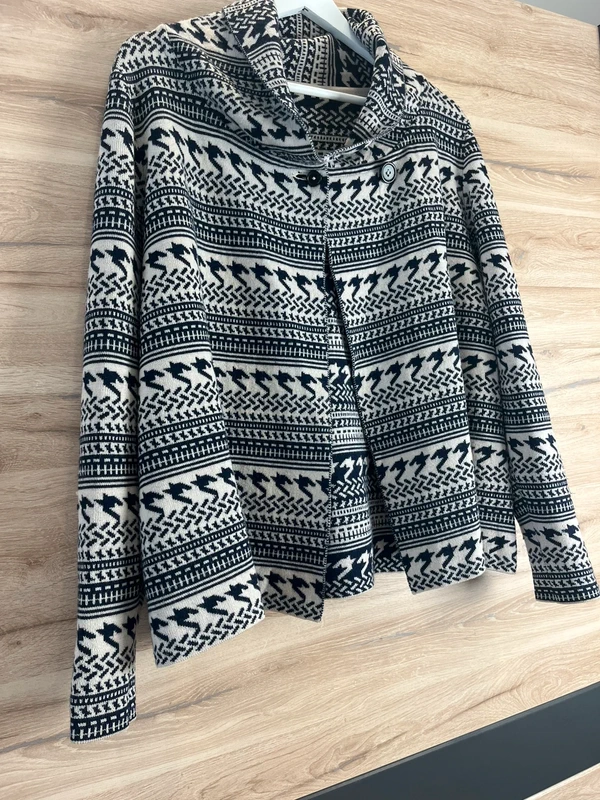 Merino svetrový kabátek se skandinávským vzorem — fotka 2