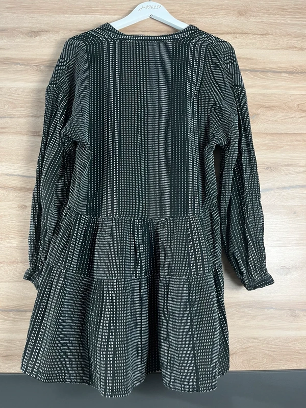 ONLY černo-bílá vzorovaná tunika / šaty — fotka 4