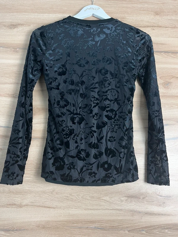 InWear černý top s květinovým vzorem — fotka 2