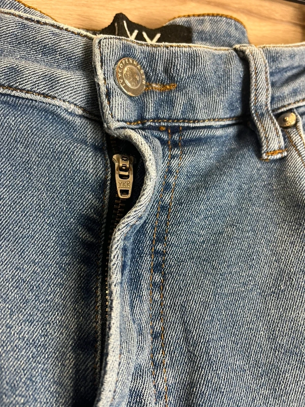 Značkové džíny IVY — fotka 3