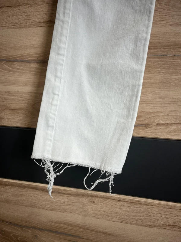 ZARA bílé džíny — fotka 4