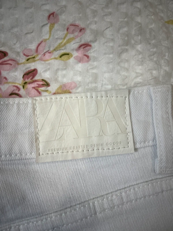 ZARA bílé džíny — fotka 5