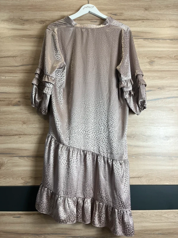 Continue – šaty Sissel Rose Dust — fotka 3