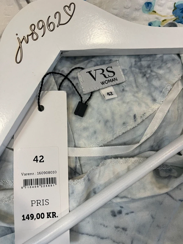 VRS Woman – šaty s mramorovým vzorem — fotka 4