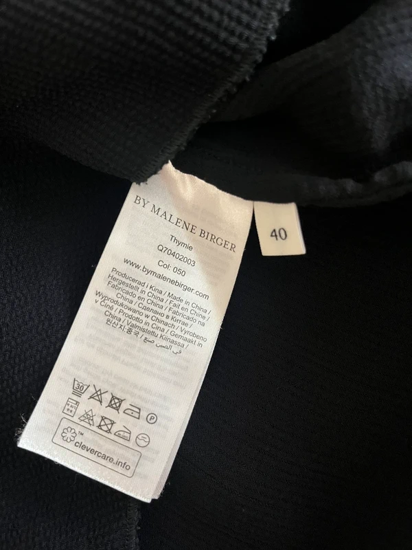 By Malene Birger – elegantní top — fotka 4