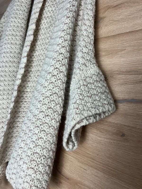 Pletený cardigan značky Cartoon — fotka 3