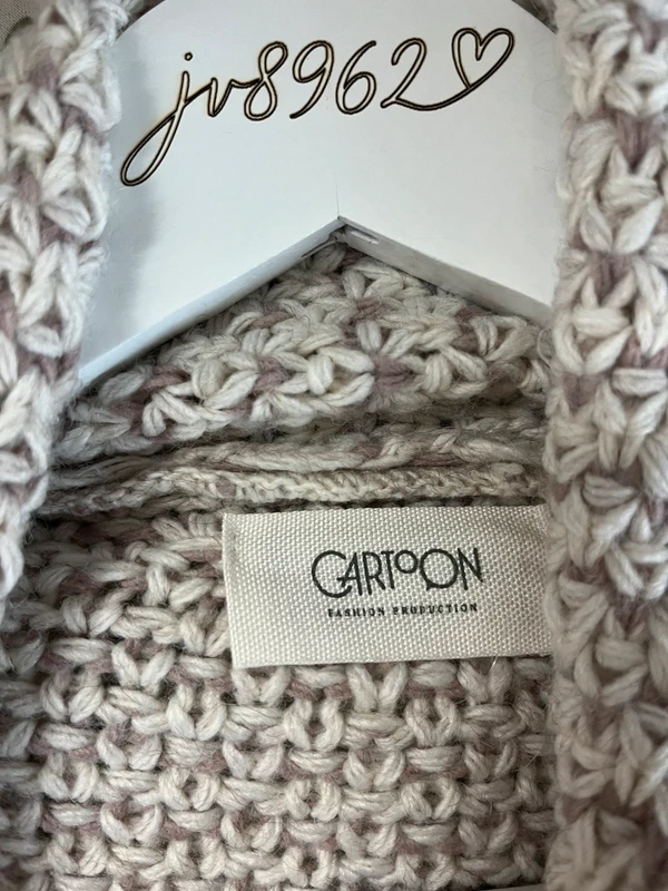 Pletený cardigan značky Cartoon — fotka 5