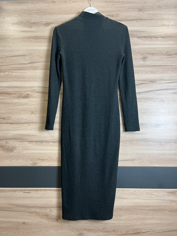 Žebrované úpletové šaty Mango — fotka 2