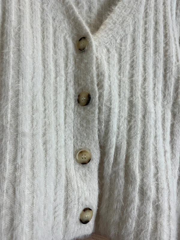 Svetřík na kloflíky New Look — fotka 3