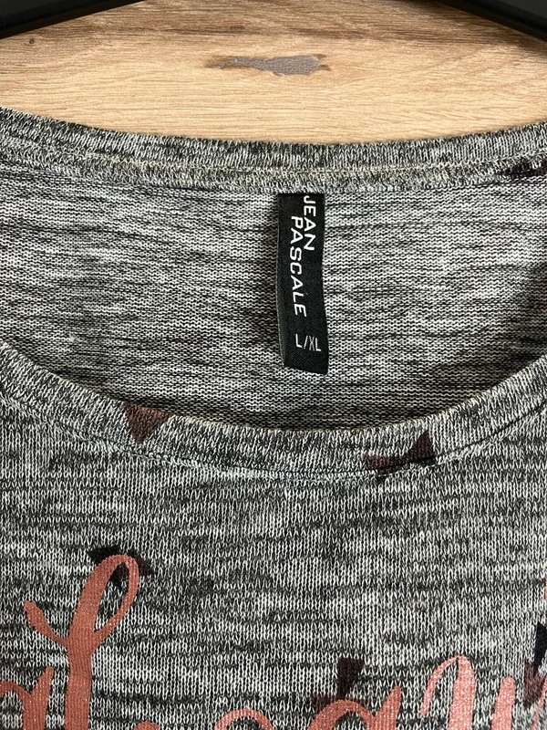 Jean Pascale svetrový top s nápisem — fotka 5