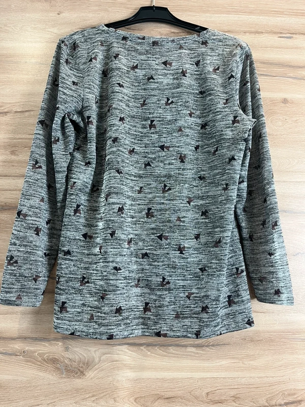 Jean Pascale svetrový top s nápisem — fotka 2