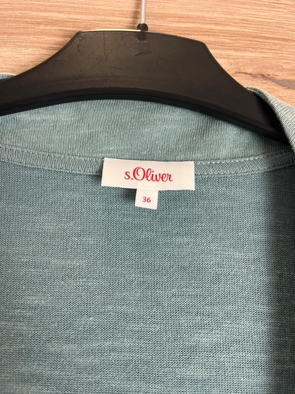 Dlouhý cardigan od s.Oliver v jemné zelené — fotka 4