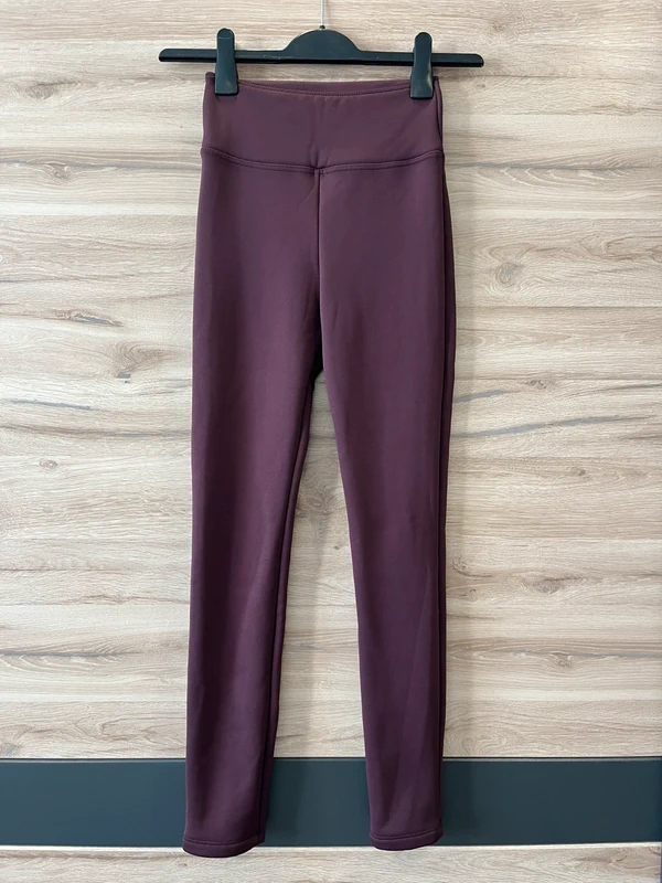 Zateplené legíny Calzedonia 🤎 — detail